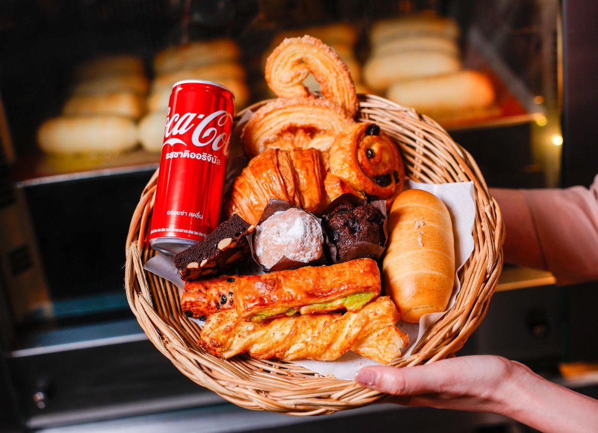 ThaiNamthip Coca-Cola x Bonjour